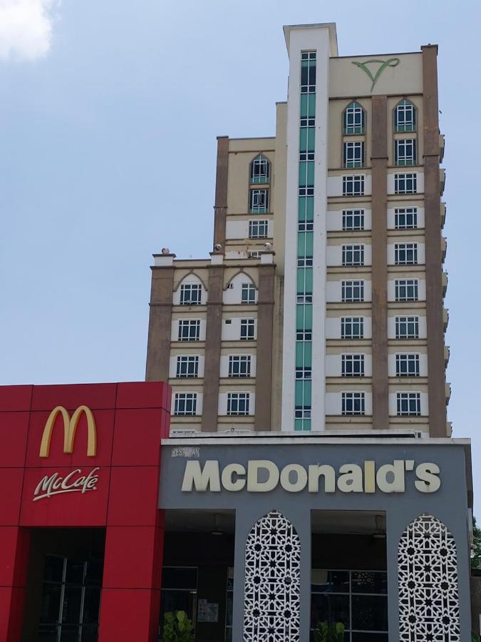 The Viana Apartment IV Kota Bharu Exteriör bild