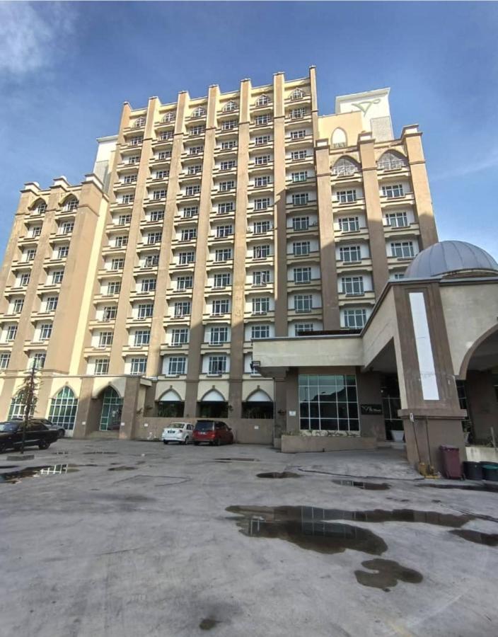 The Viana Apartment IV Kota Bharu Exteriör bild